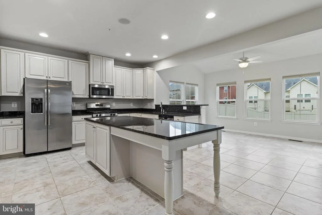 Photo of 8365 EAGLE STREET