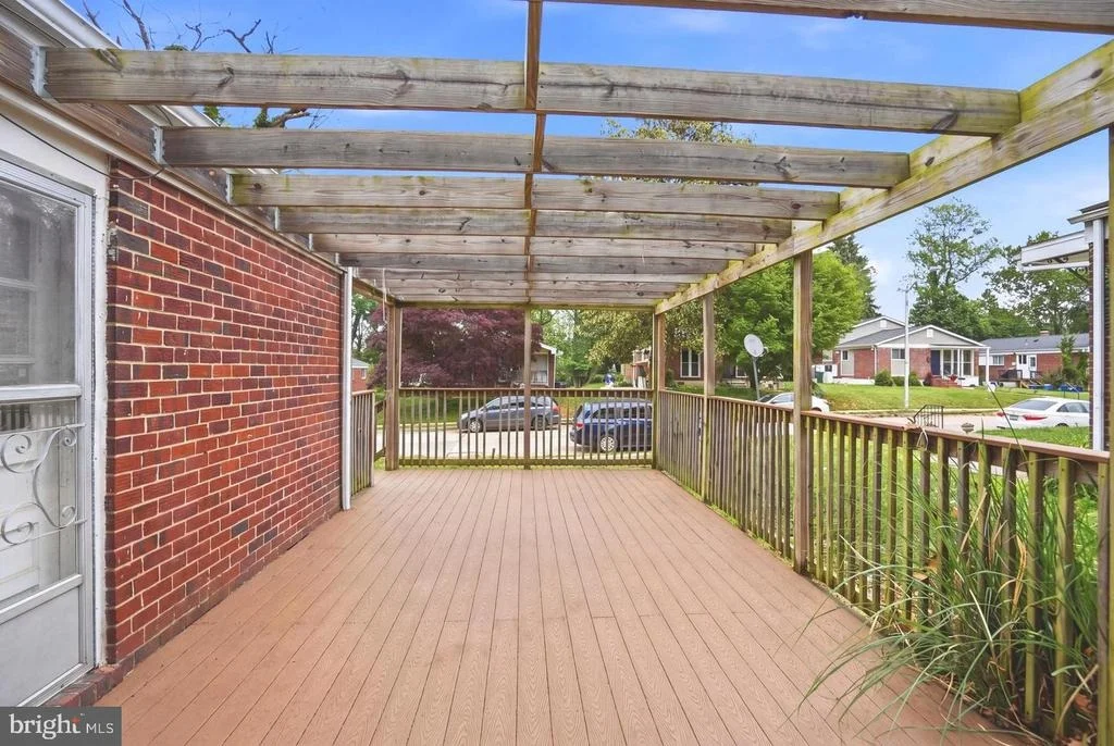 Photo of 5908 WINNER AVENUE
