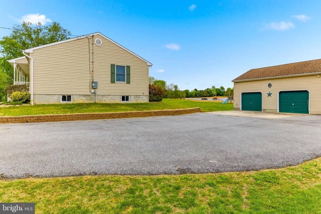 Photo of 742 UNION ROAD