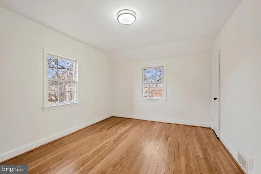 Photo of 10011 MARKHAM STREET