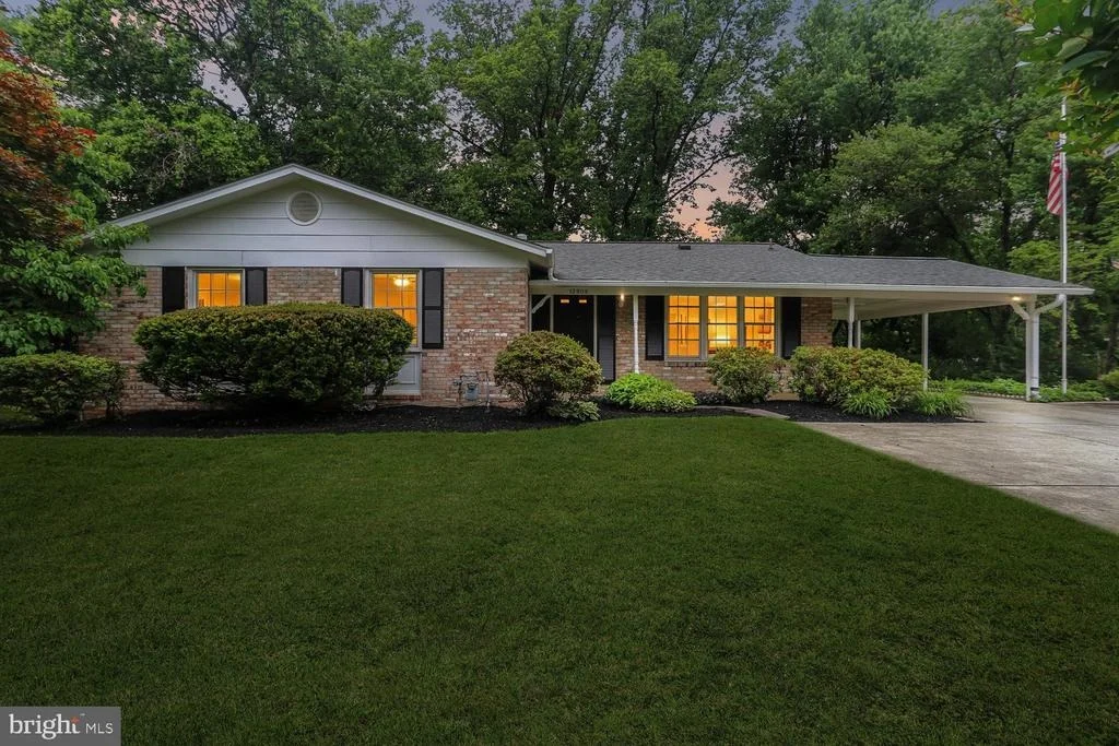 Photo of 12908 OLD COLUMBIA PIKE