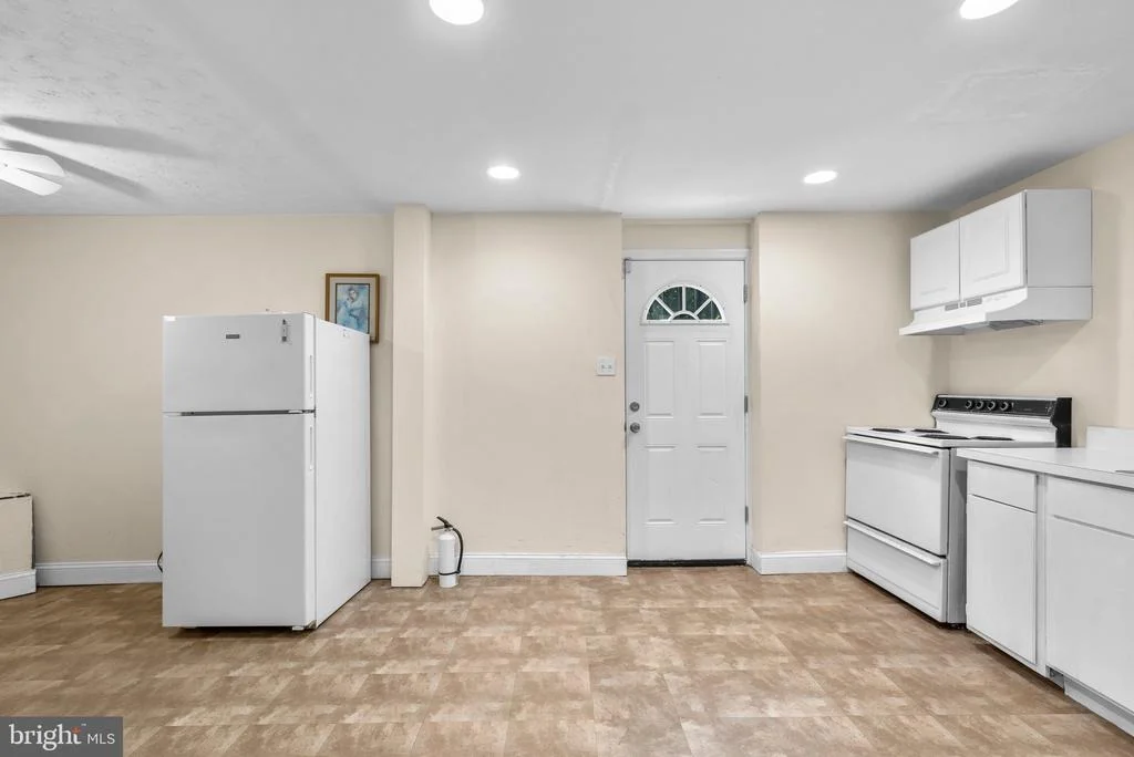 Photo of 8807 DRYSTRAW DRIVE