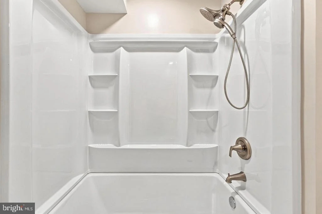 Photo of 440 CEDAR LANE
