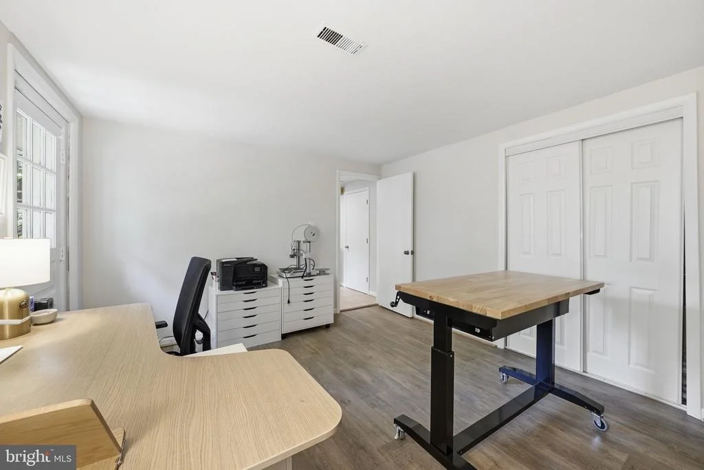 Photo of 2111 STATUTE LANE