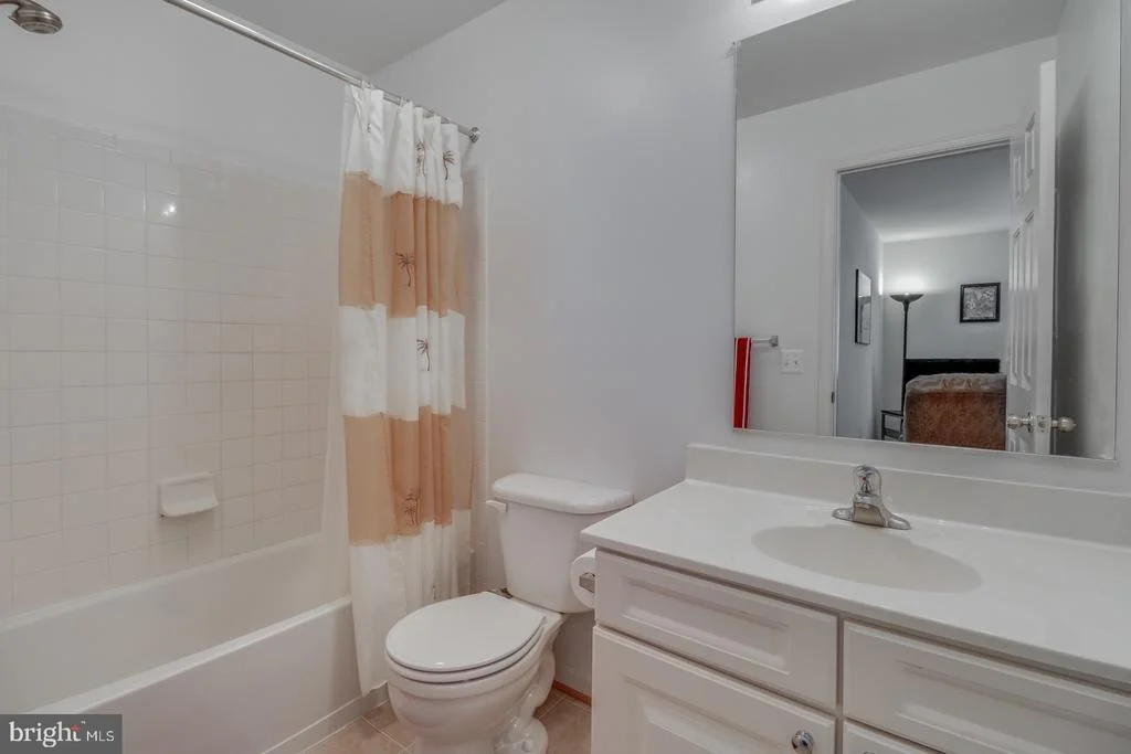 Photo of 254 LONE TREE DRIVE