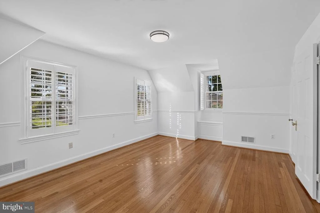 Photo of 8201 LARRY PLACE