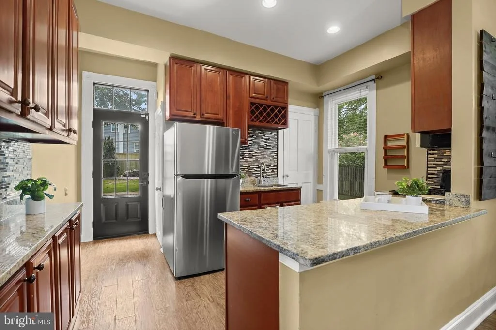 Photo of 1209 LINDEN AVENUE