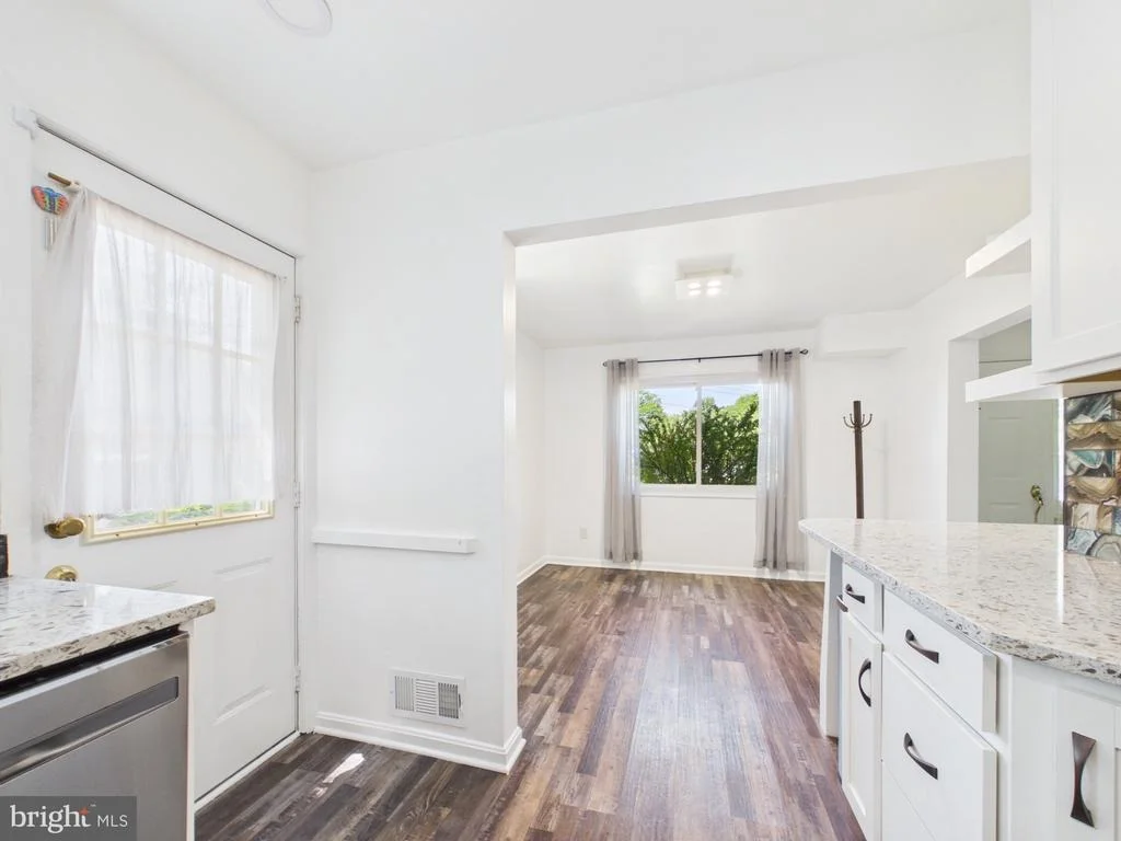 Photo of 5512 KATHLEEN PLACE