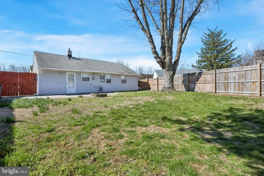 Photo of 463 COLONIAL ROAD