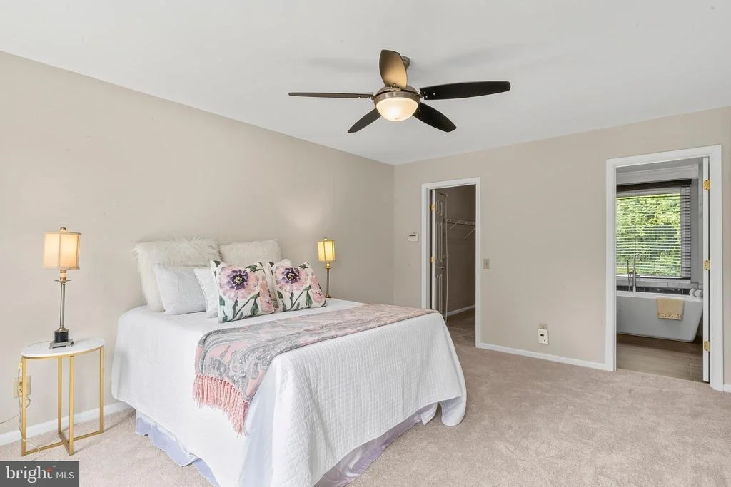 Photo of 9202 MOON RIVER COURT