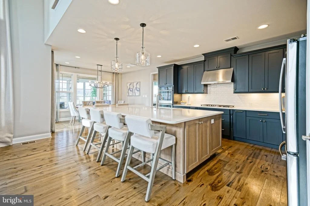 Photo of 33285 MAGGIE LANE
