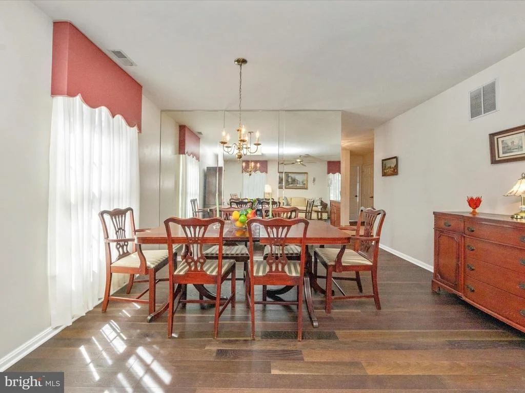 Photo of 814 COXSWAIN WAY