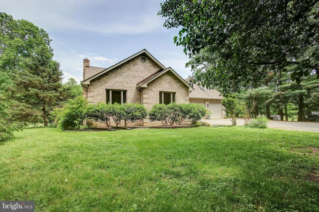 Photo of 5808 RIGGS ROAD