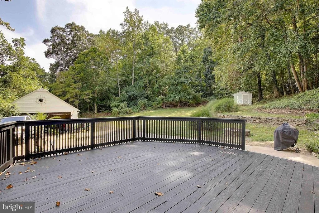 Photo of 349 ARBUTUS DRIVE