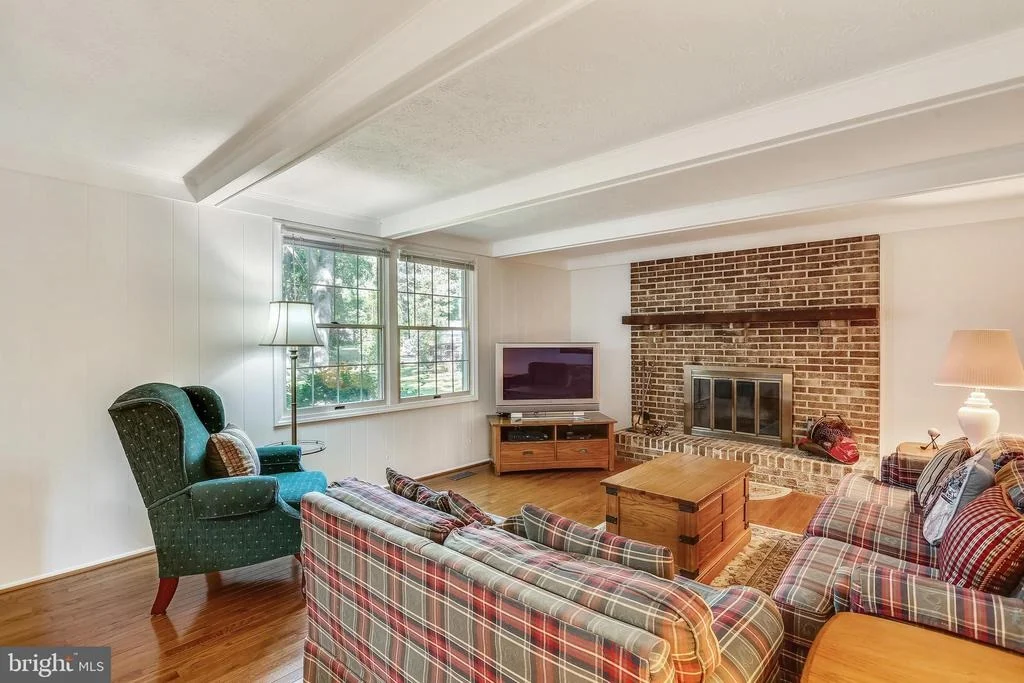 Photo of 9301 HUNTMASTER ROAD