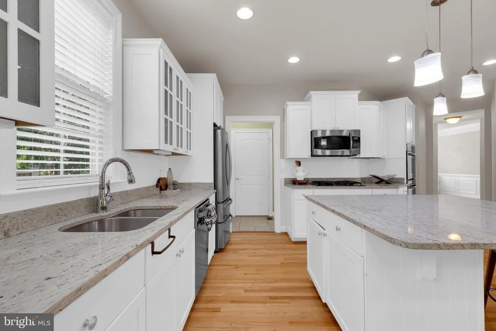 Photo of 42706 CHISHOLM
