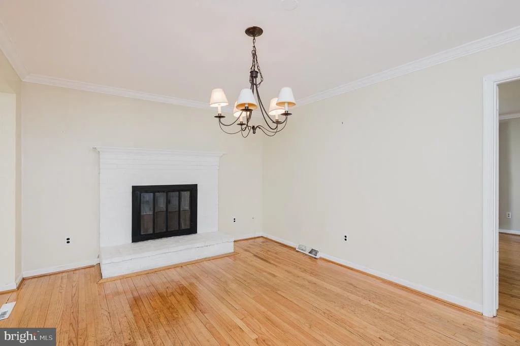Photo of 318 BEACH DRIVE