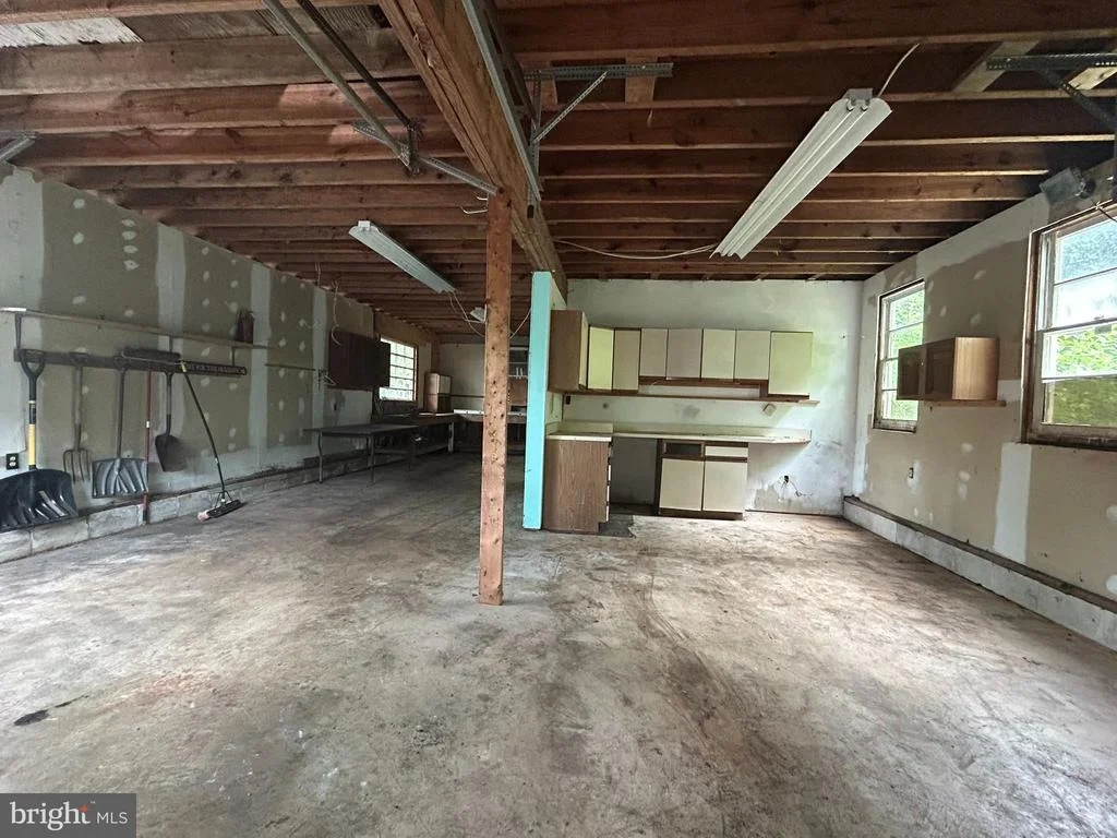 Photo of 6372 SHADY SIDE ROAD W