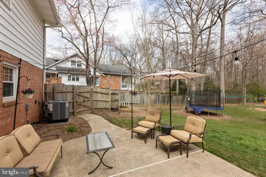 Photo of 3917 KING ARTHUR ROAD