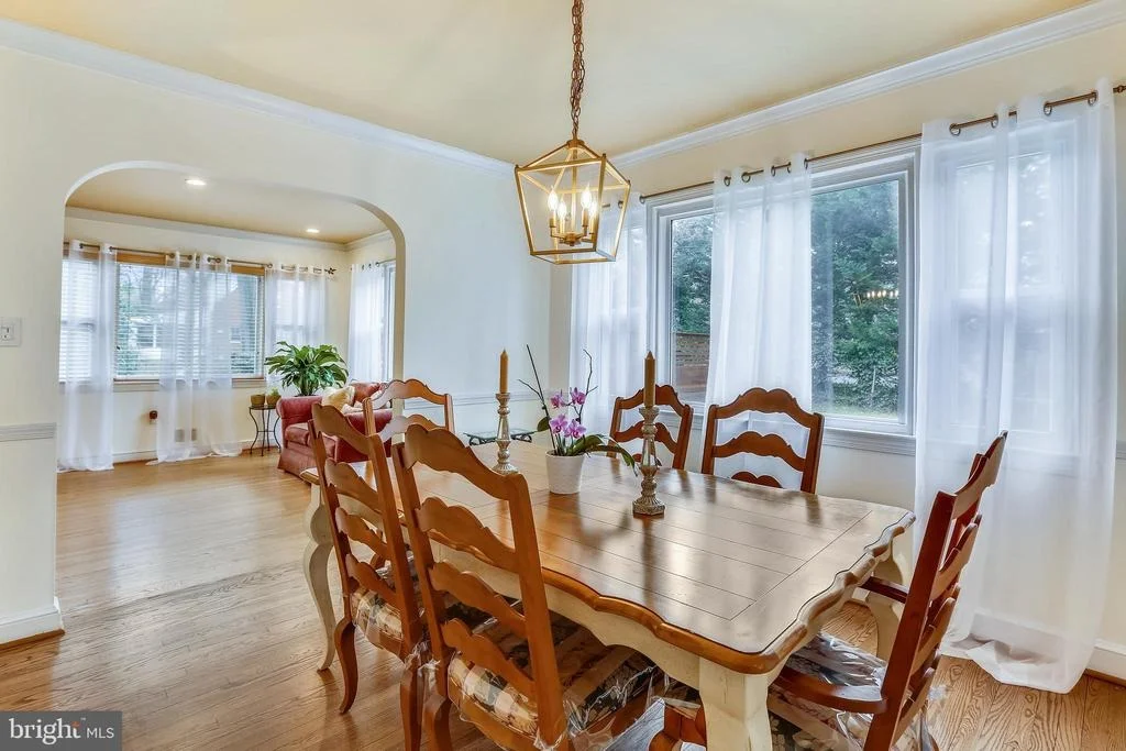 Photo of 8917 WALDEN ROAD