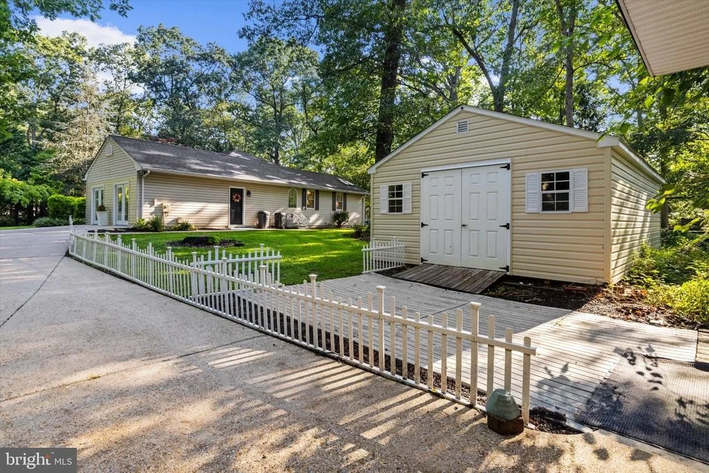 Photo of 606 SANDY HILL ROAD