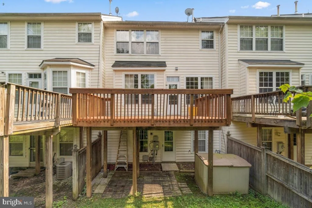 Photo of 10012 JUNIPER DRIVE