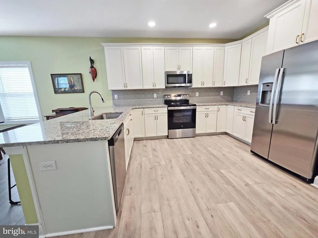 Photo of 33768 CATCHING COVE COURT