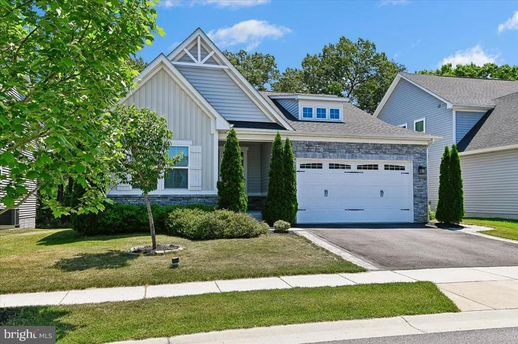 Photo of 2152 NOTTOWAY DRIVE