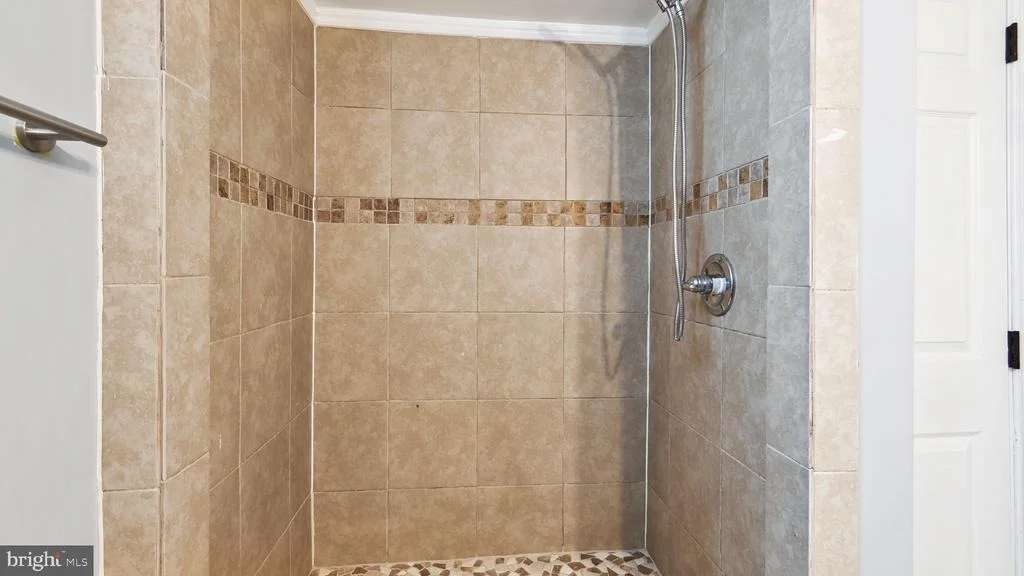 Photo of 610 IVYLEAF AVENUE