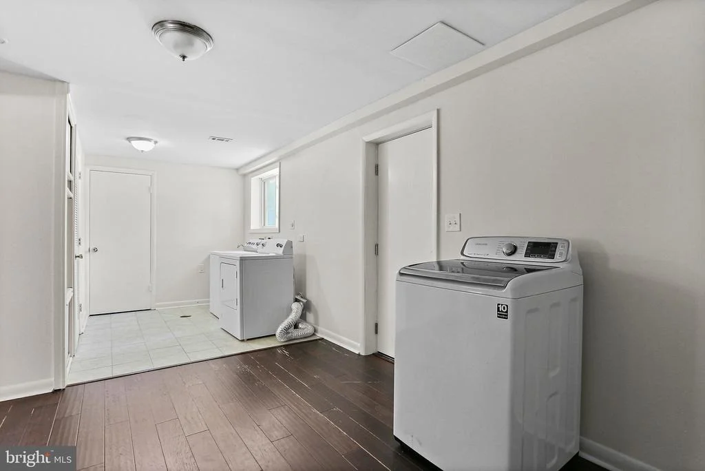 Photo of 13324 SHERWOOD FOREST DRIVE