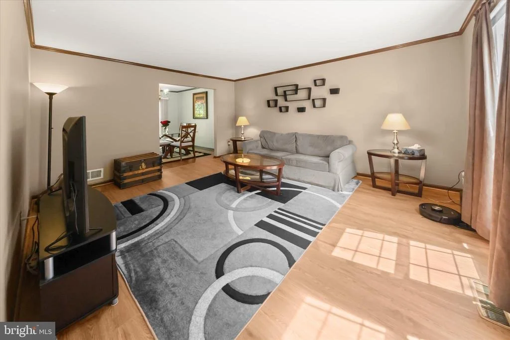 Photo of 15702 APPLETON COURT