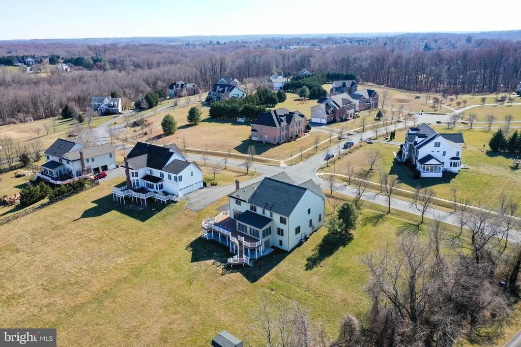 Photo of 24701 FARMVIEW LANE