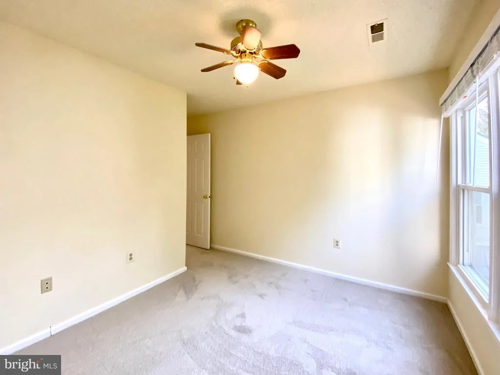 Photo of 14703 PONDSIDE DRIVE