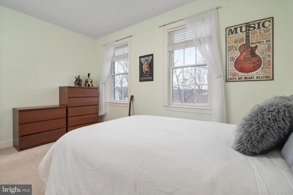 Photo of 3744 PARKE DRIVE