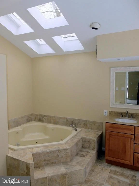 Photo of 9306 SOARING HILL ROAD
