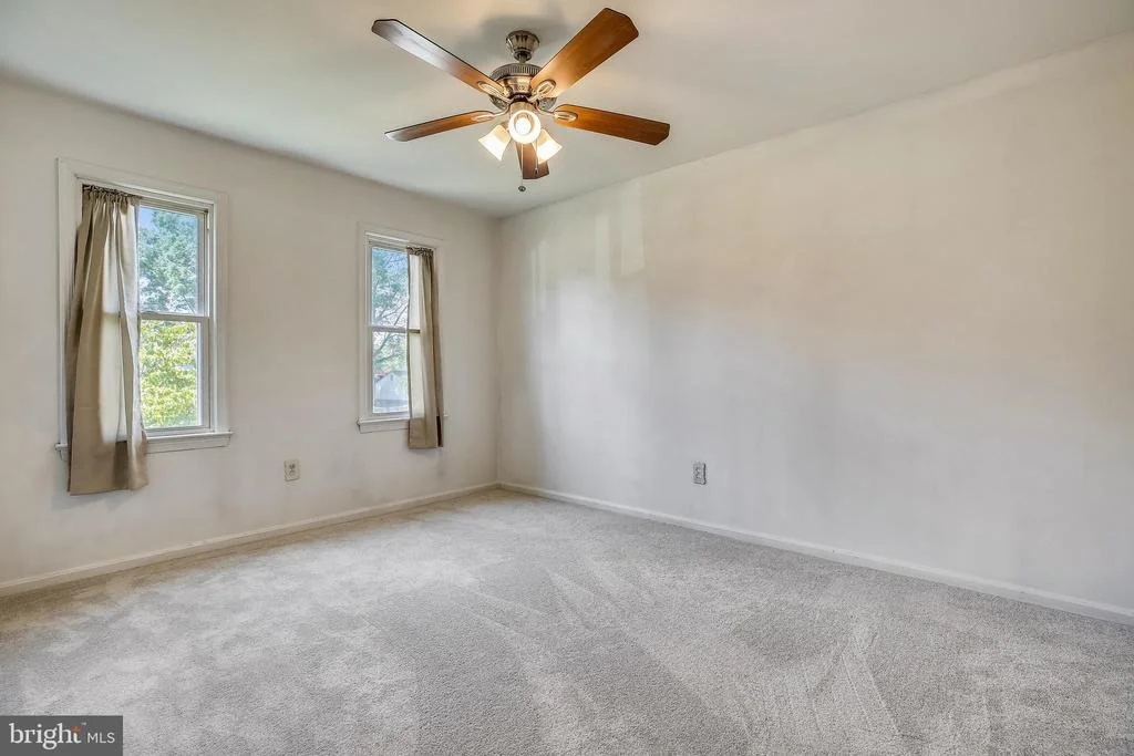 Photo of 7 DUVALL LANE