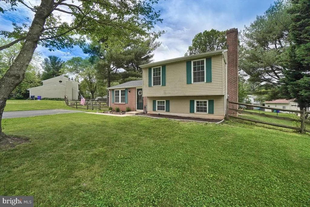 Photo of 4311 SERPENTINE ROAD