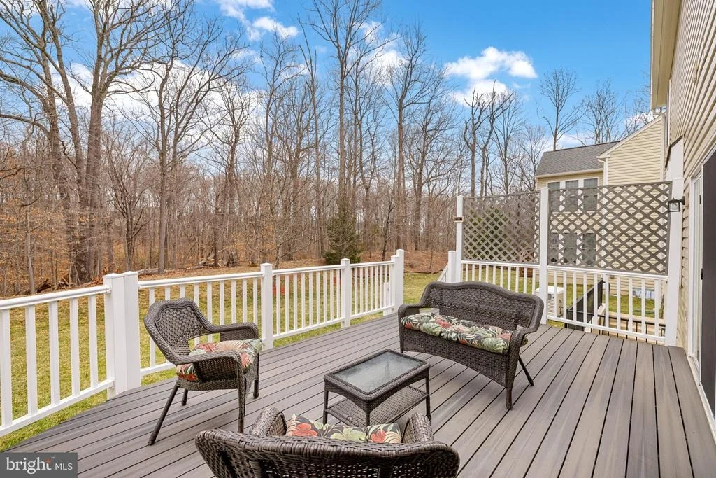 Photo of 8068 PAPER BIRCH DRIVE