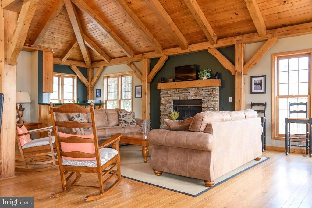 Photo of 164 GRANDVIEW DRIVE