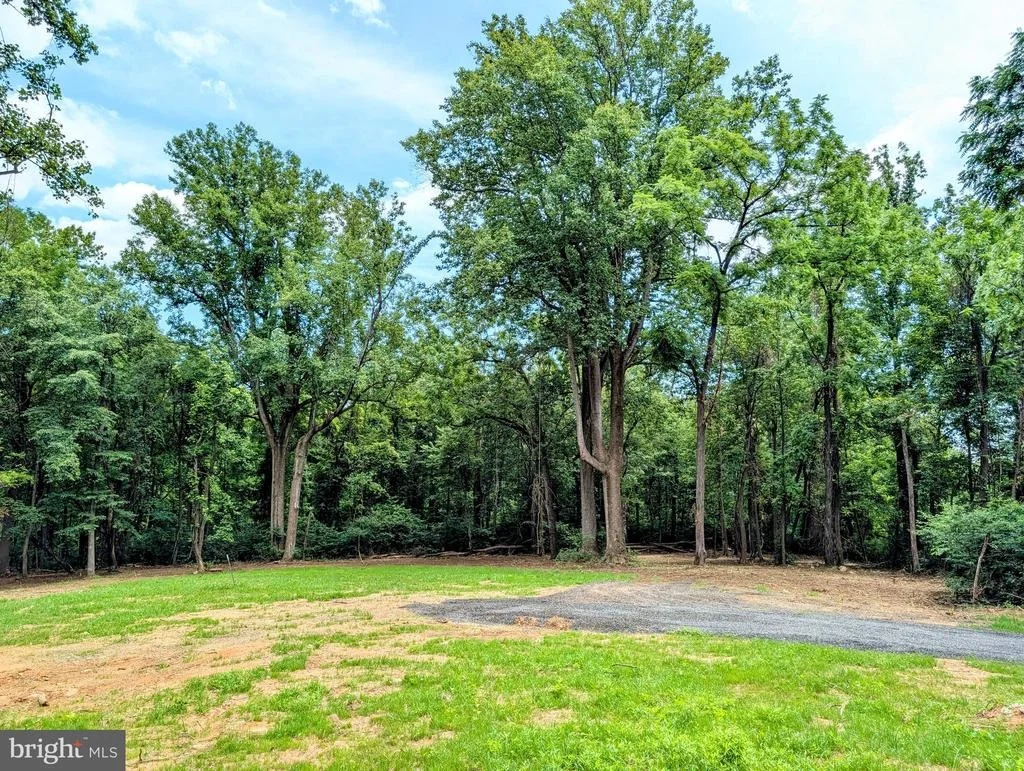 Photo of 3964 HIDDEN VALLEY LANE