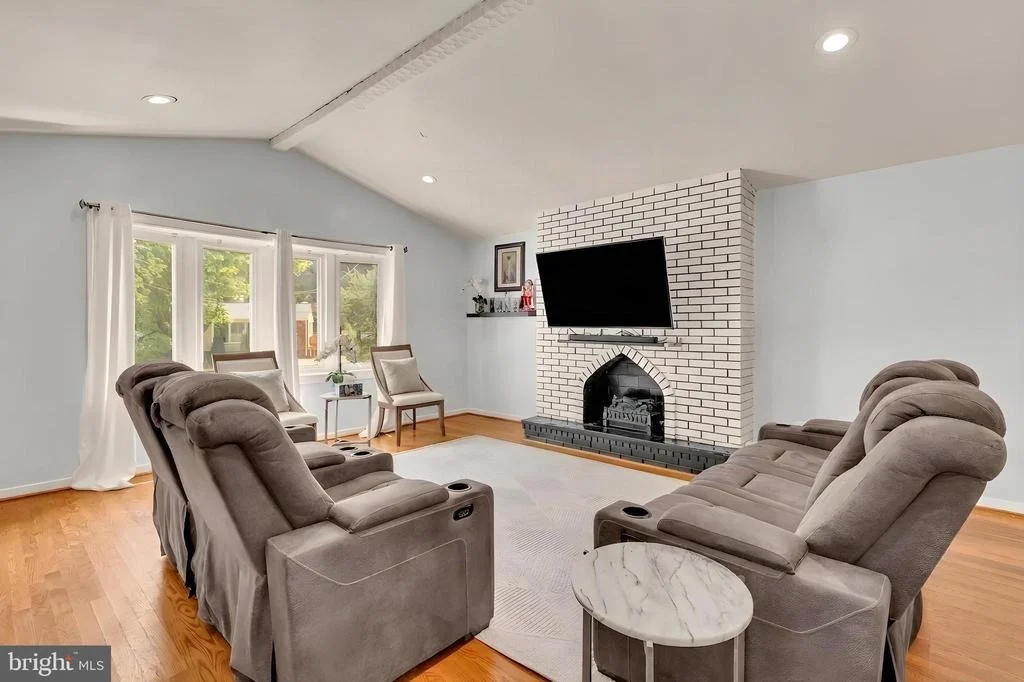 Photo of 12812 BUSHEY DRIVE