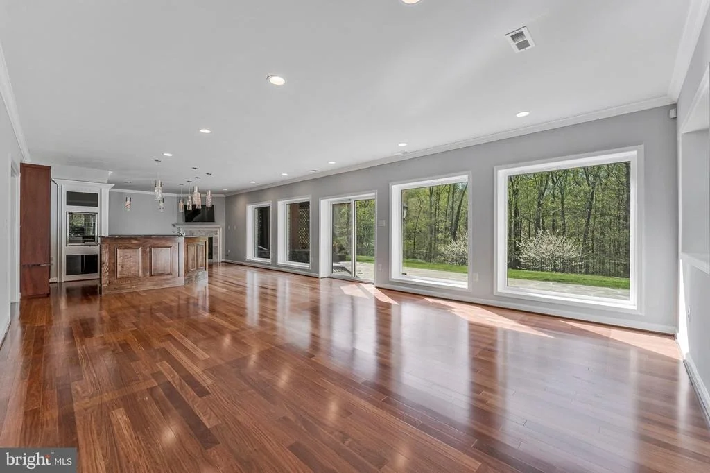 Photo of 8611 BROOK ROAD