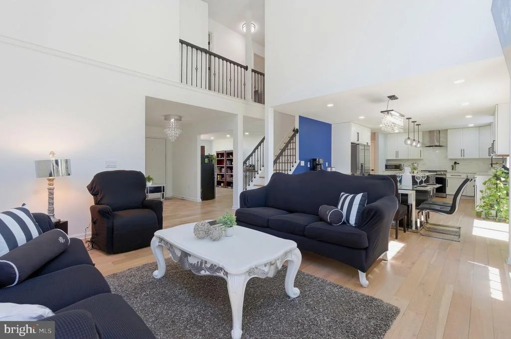 Photo of 10654 ASHFORD CIRCLE