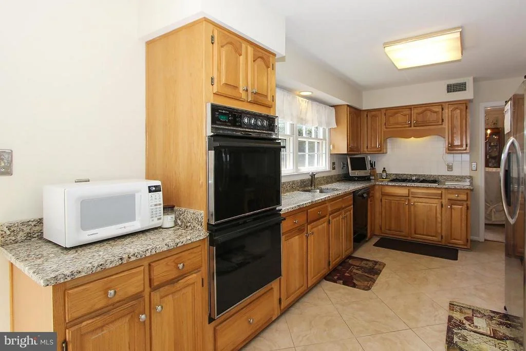 Photo of 2202 EAGLESHAM COURT