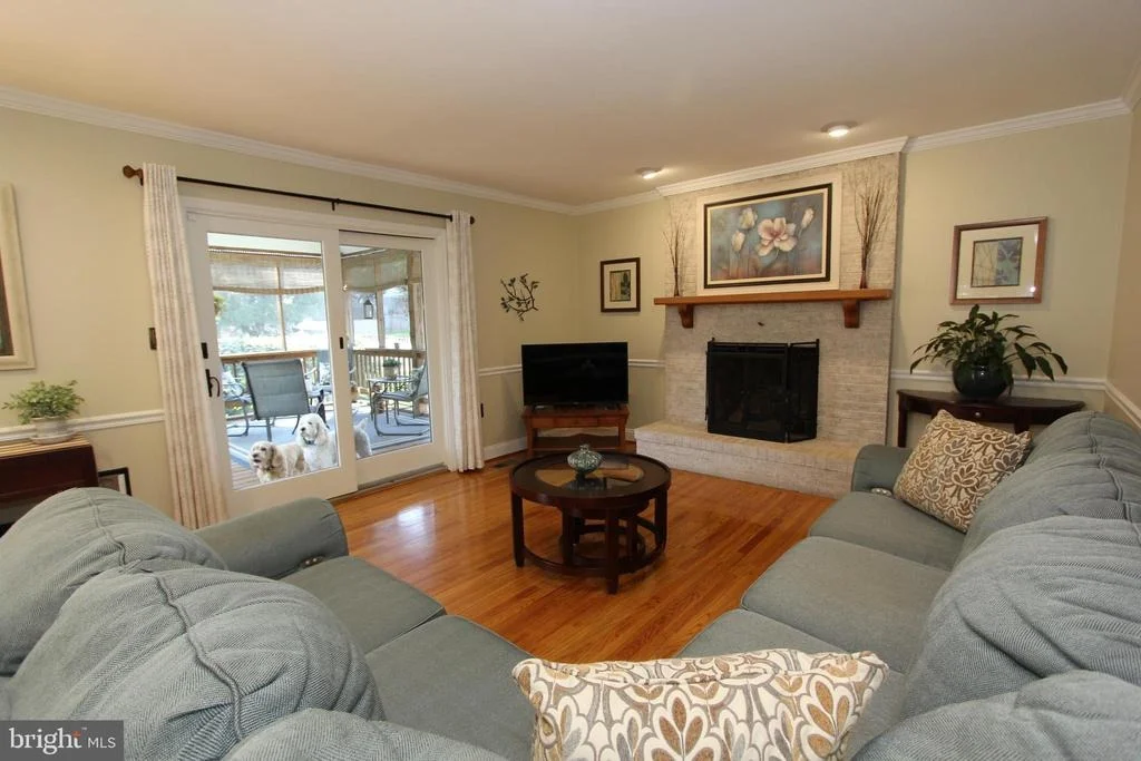 Photo of 6759 MEADOWSIDE DRIVE