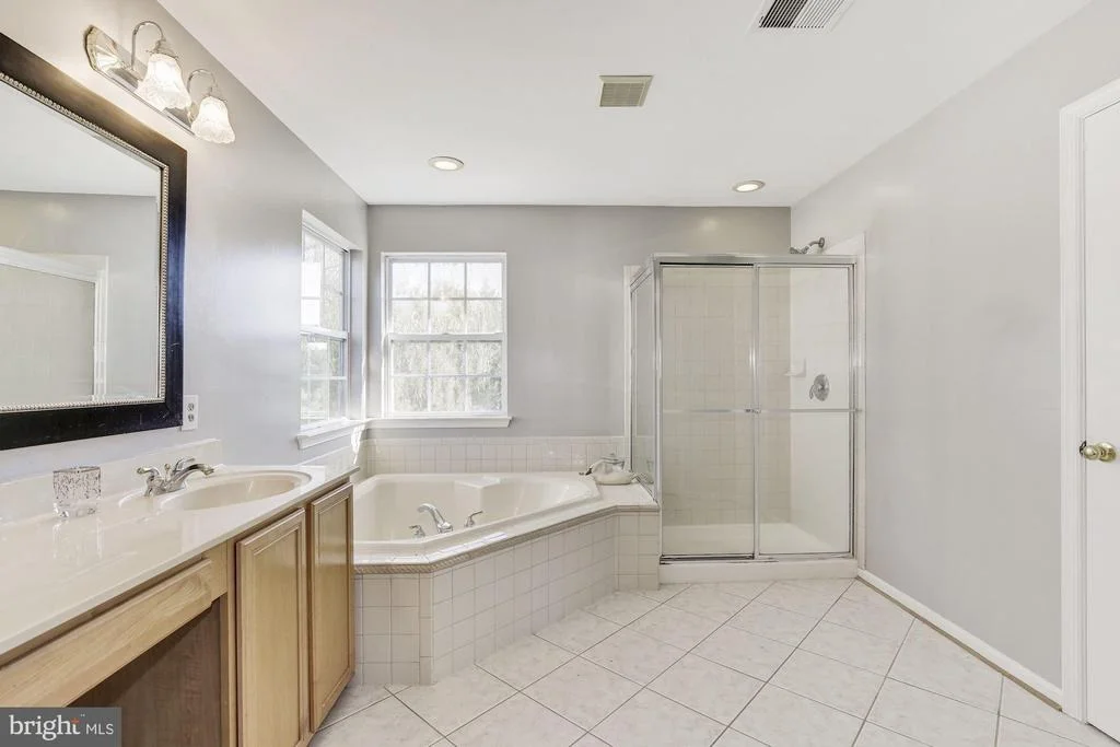 Photo of 4834 BROOM DRIVE