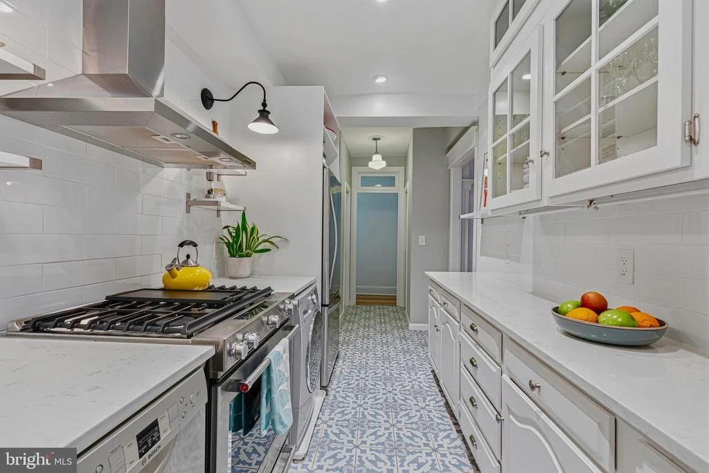 Photo of Unit 21 at 1789 LANIER PLACE NW
