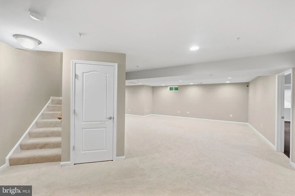 Photo of 3012 LAKE FOREST DRIVE