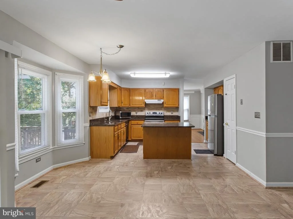 Photo of 9320 CREEKVIEW DRIVE