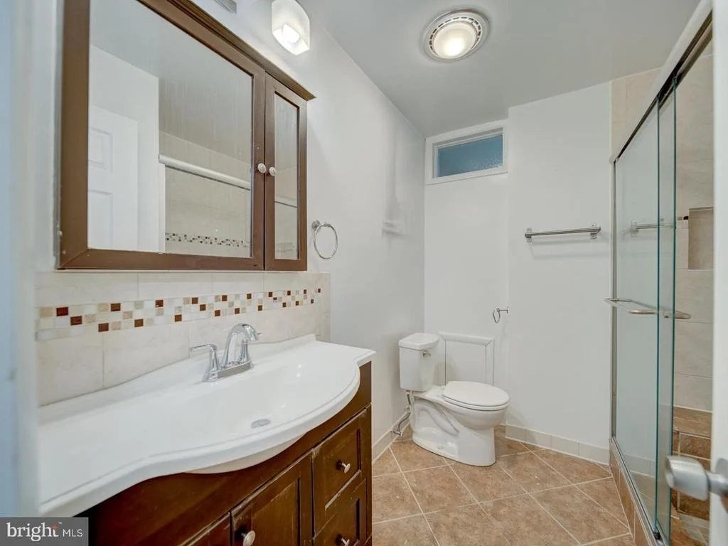 Photo of 4837 RANDOLPH DRIVE